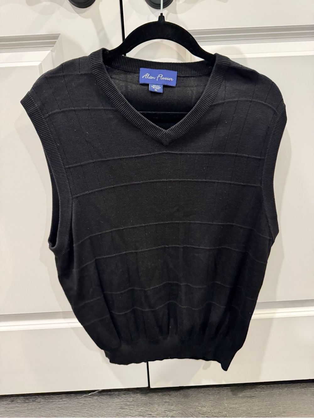 Alan Flusser Black V-Neck Knit Sweater Vest